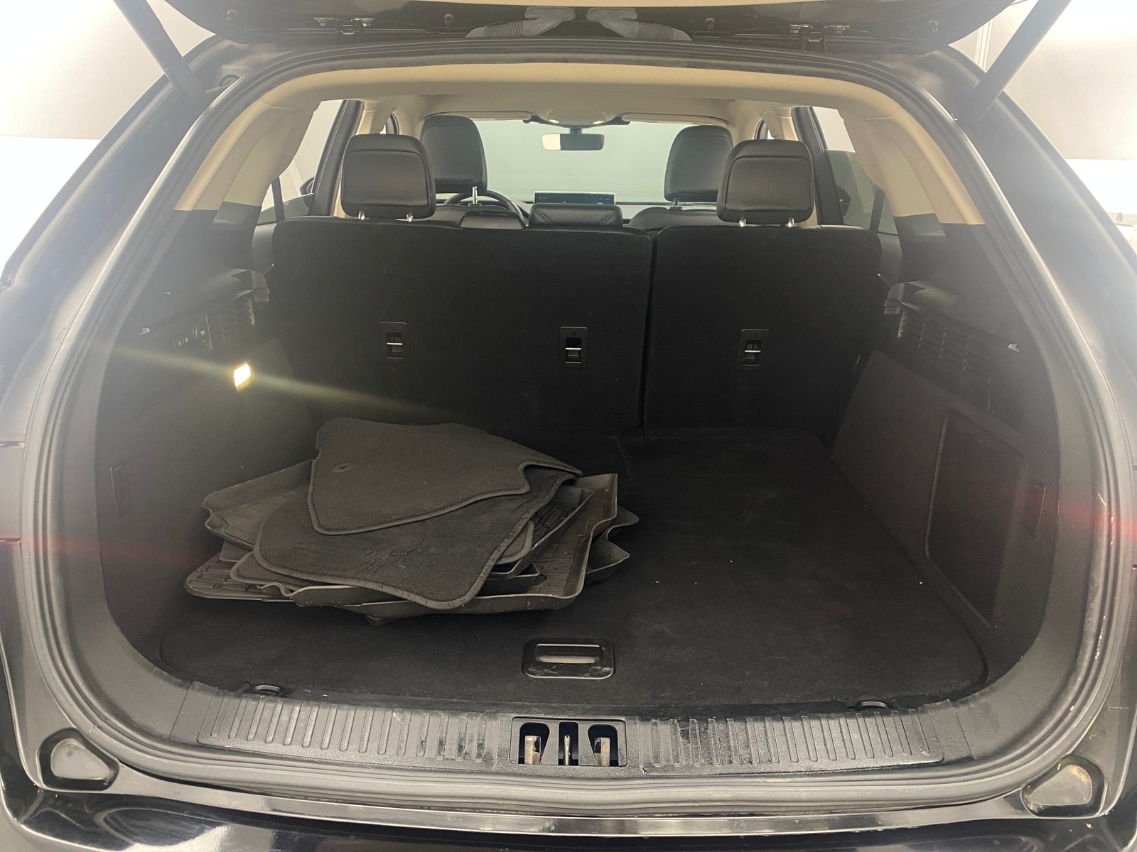 Thumbnail: 2023 Lincoln Nautilus - 6