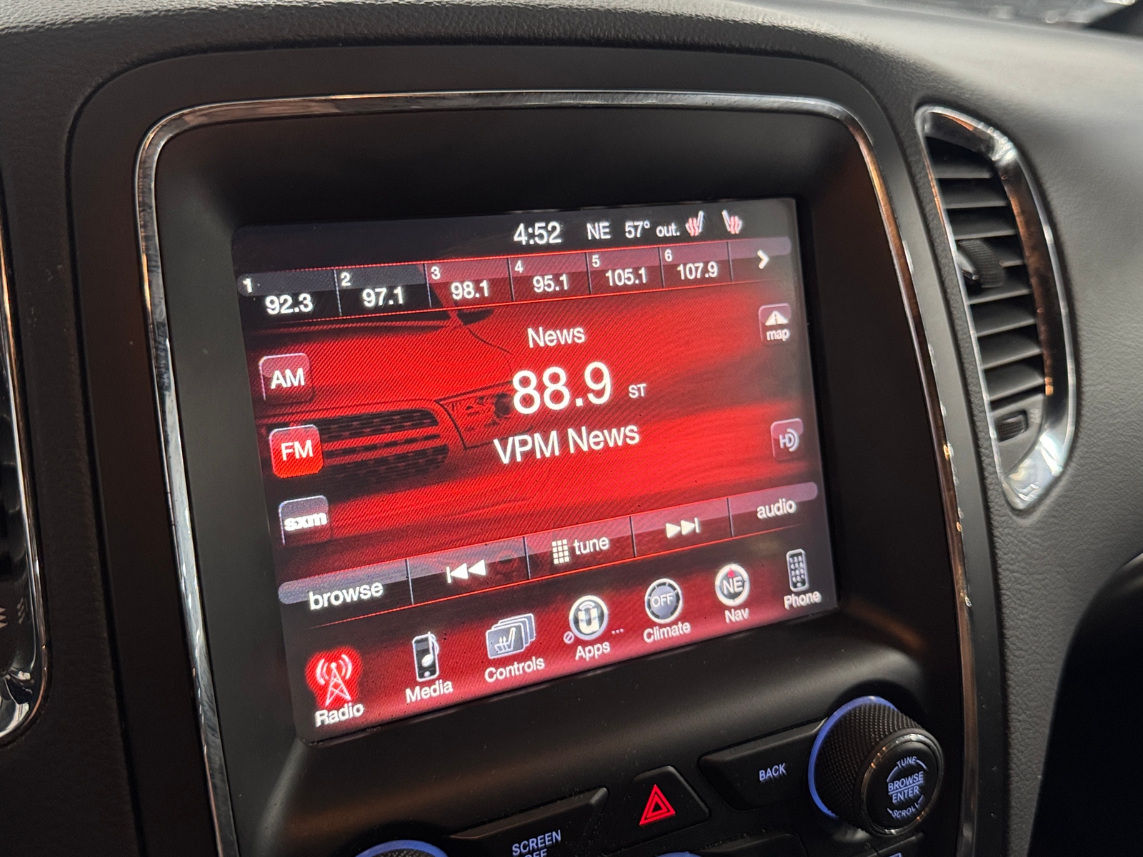 Thumbnail: 2016 Dodge Durango - 3