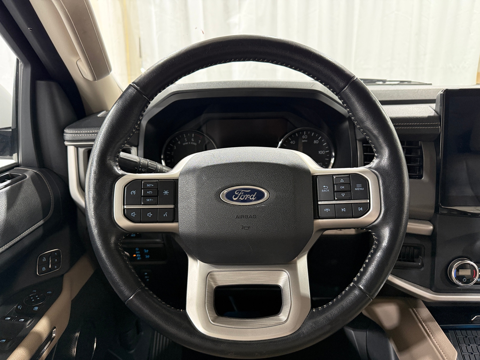 Thumbnail: 2023 Ford Expedition MAX - 5