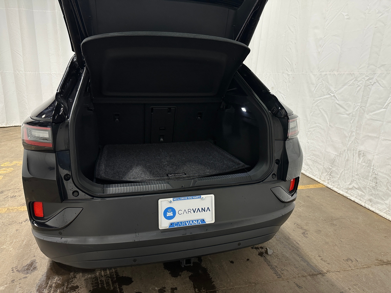 Thumbnail: 2023 Volkswagen ID.4 - 6