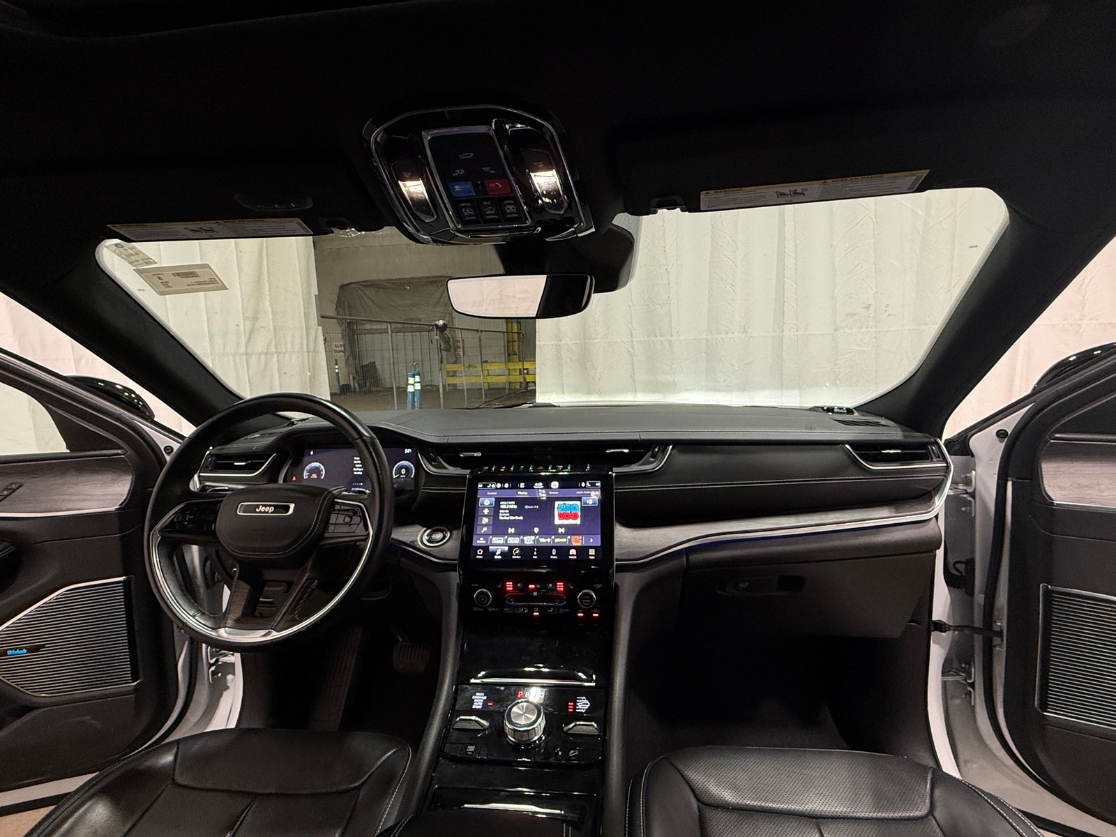 Thumbnail: 2021 Jeep Grand Cherokee L - 2