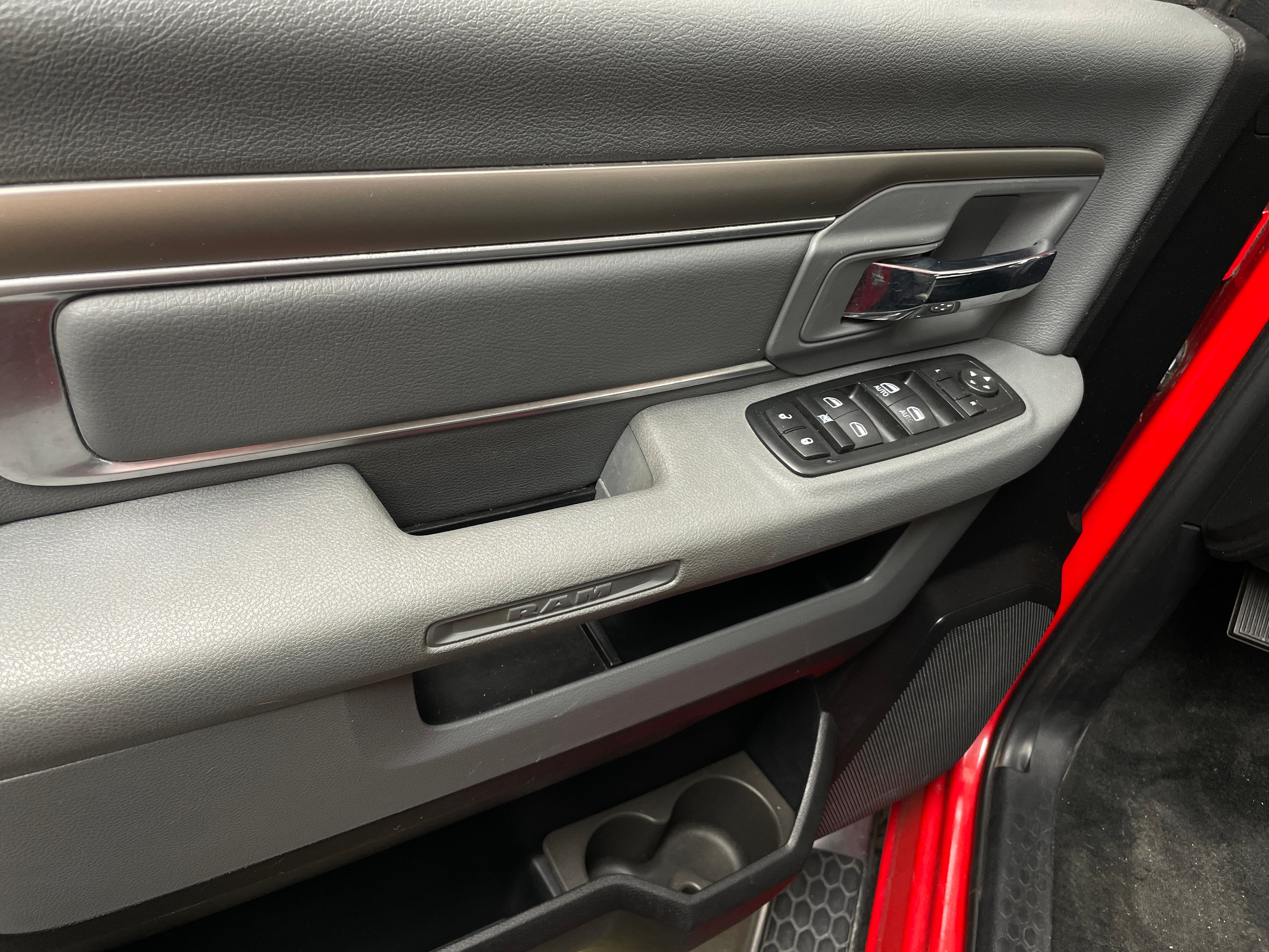 2015 RAM Ram 1500 Pickup - Image 1