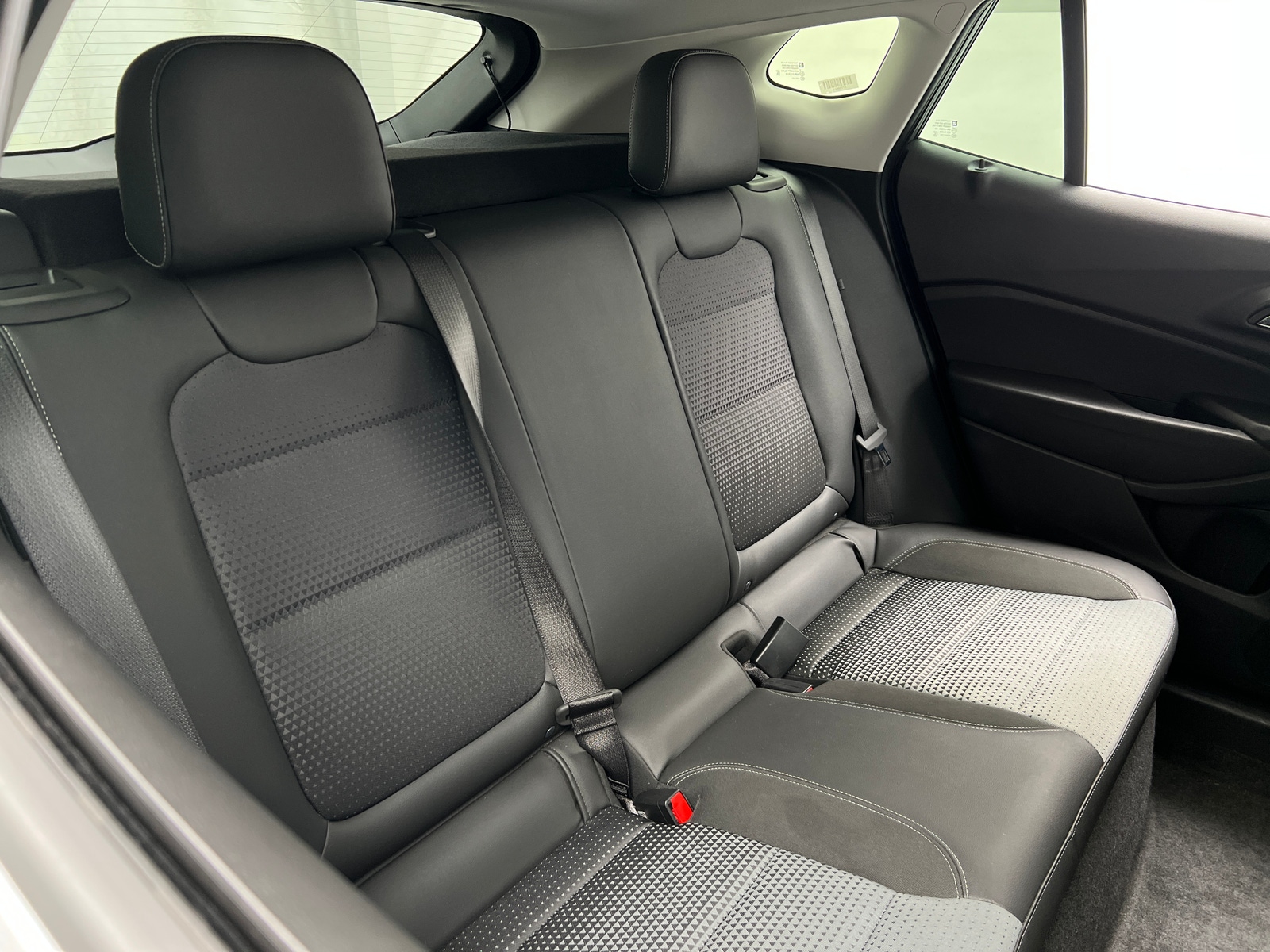 Thumbnail: 2025 Chevrolet Trax - 6