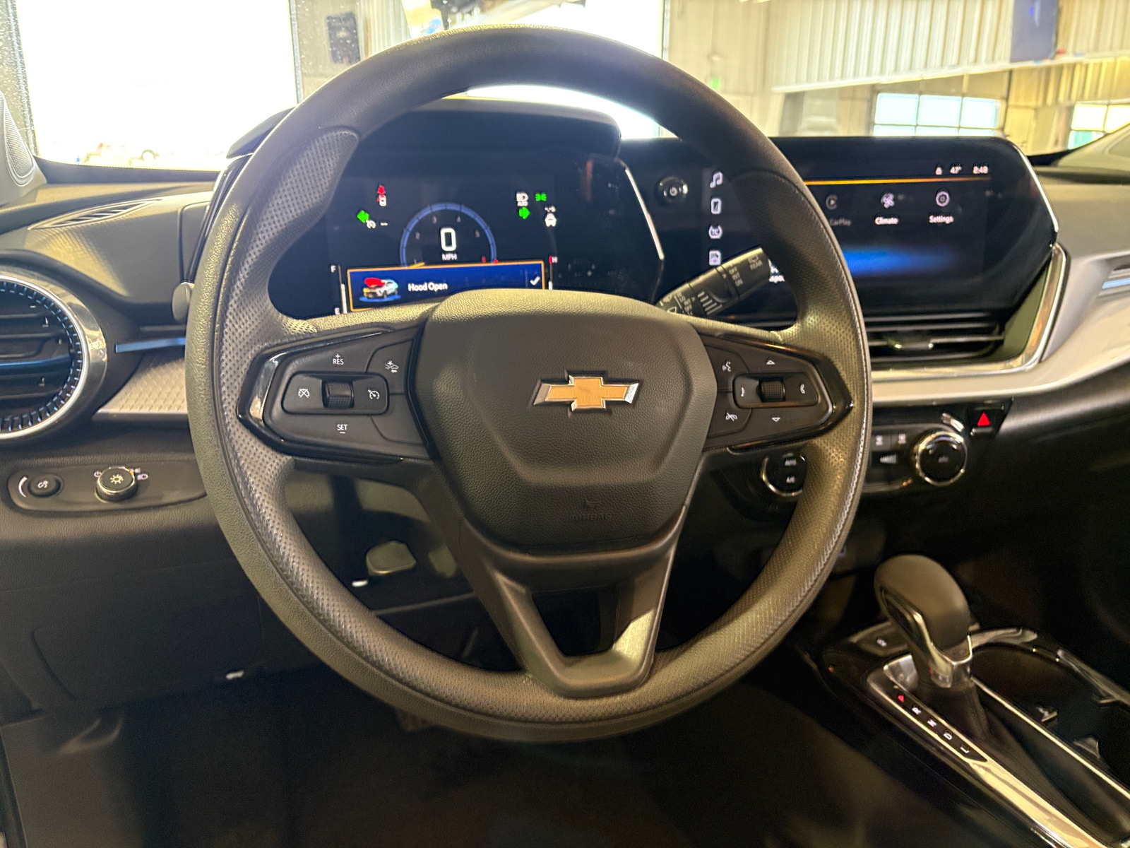 Thumbnail: 2025 Chevrolet Trax - 5