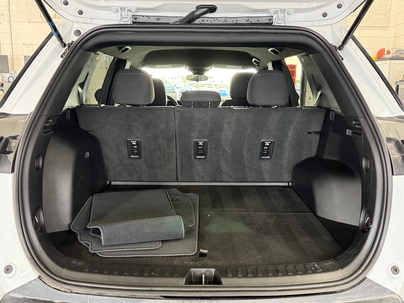 Thumbnail: 2025 Chevrolet Equinox - 7