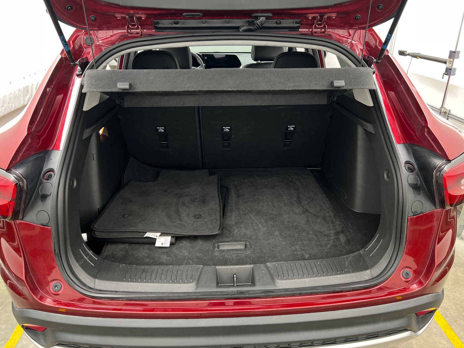 Thumbnail: 2025 Chevrolet Trax - 7