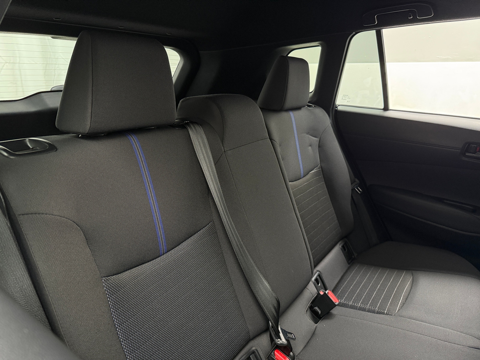 Thumbnail: 2025 Toyota Corolla Cross - 6