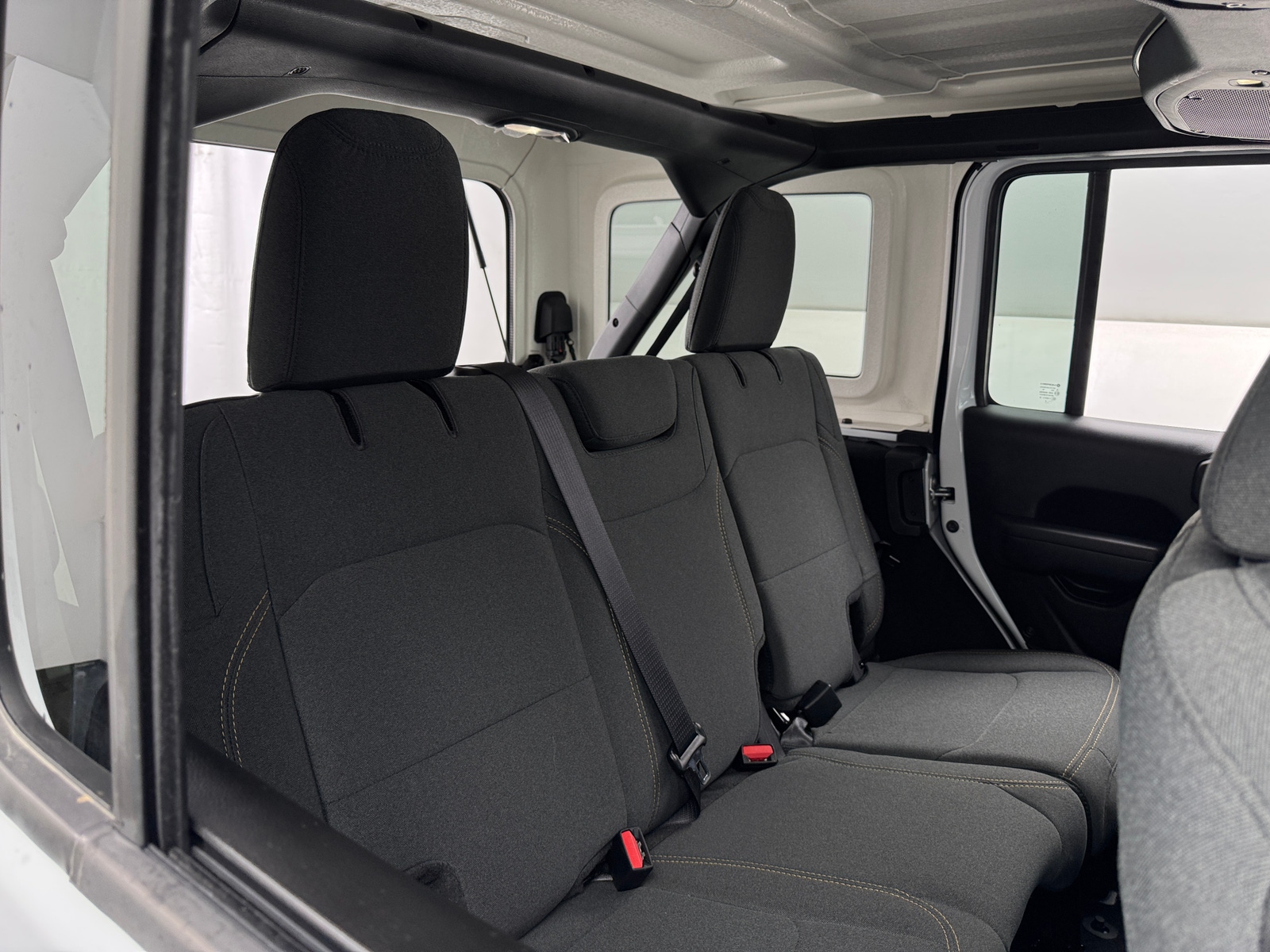 Thumbnail: 2025 Jeep Wrangler - 6