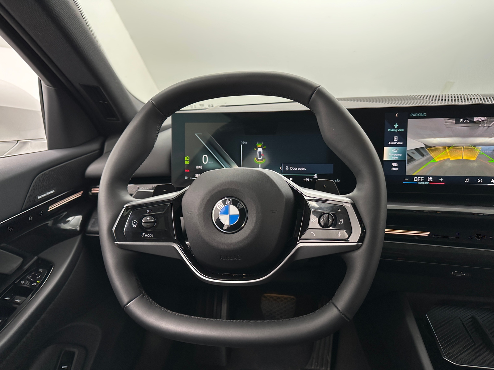 Thumbnail: 2026 BMW 5 Series - 4