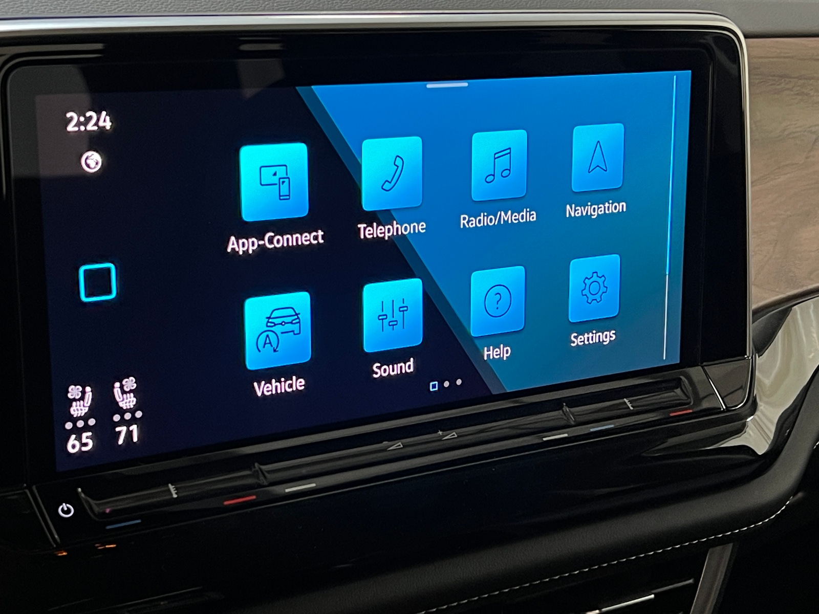 Thumbnail: 2025 Volkswagen Atlas - 3