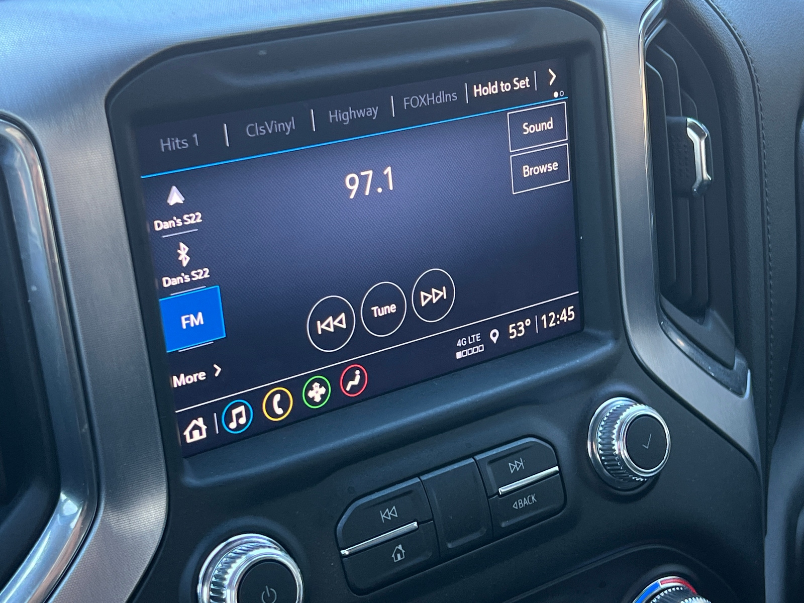 Thumbnail: 2023 GMC Sierra 2500 - 3