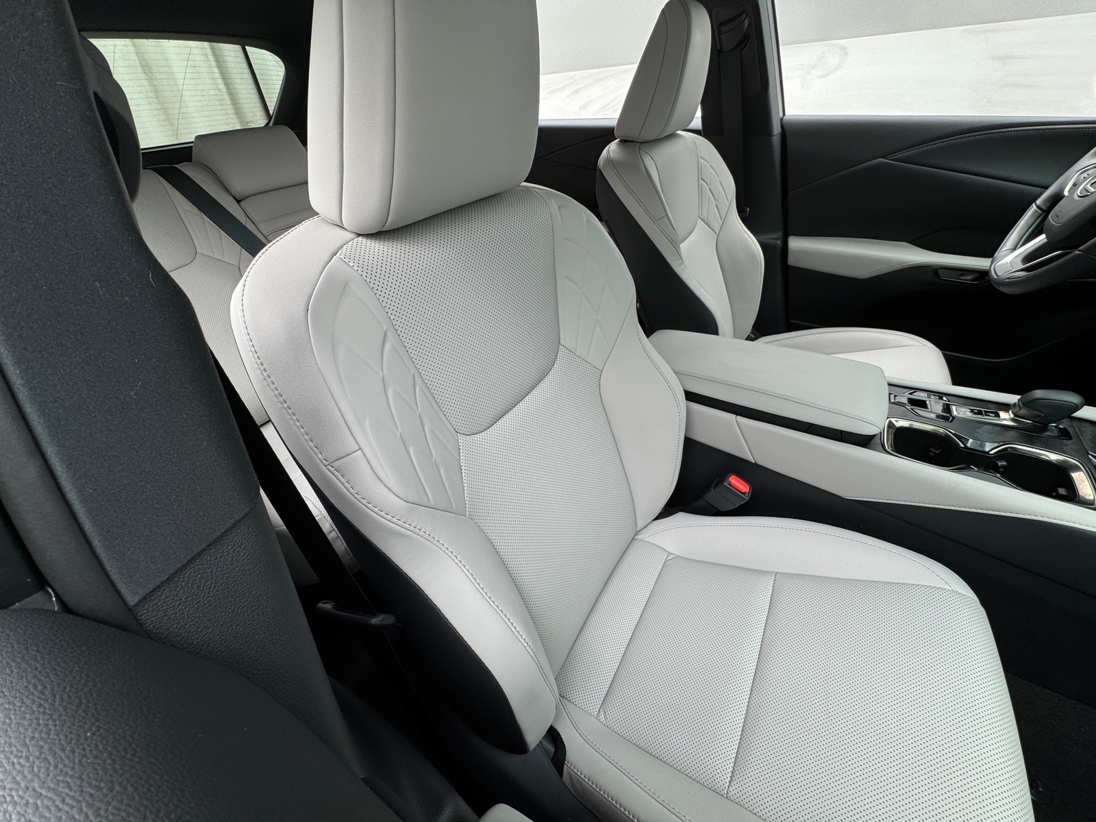 Thumbnail: 2025 Lexus RX - 2