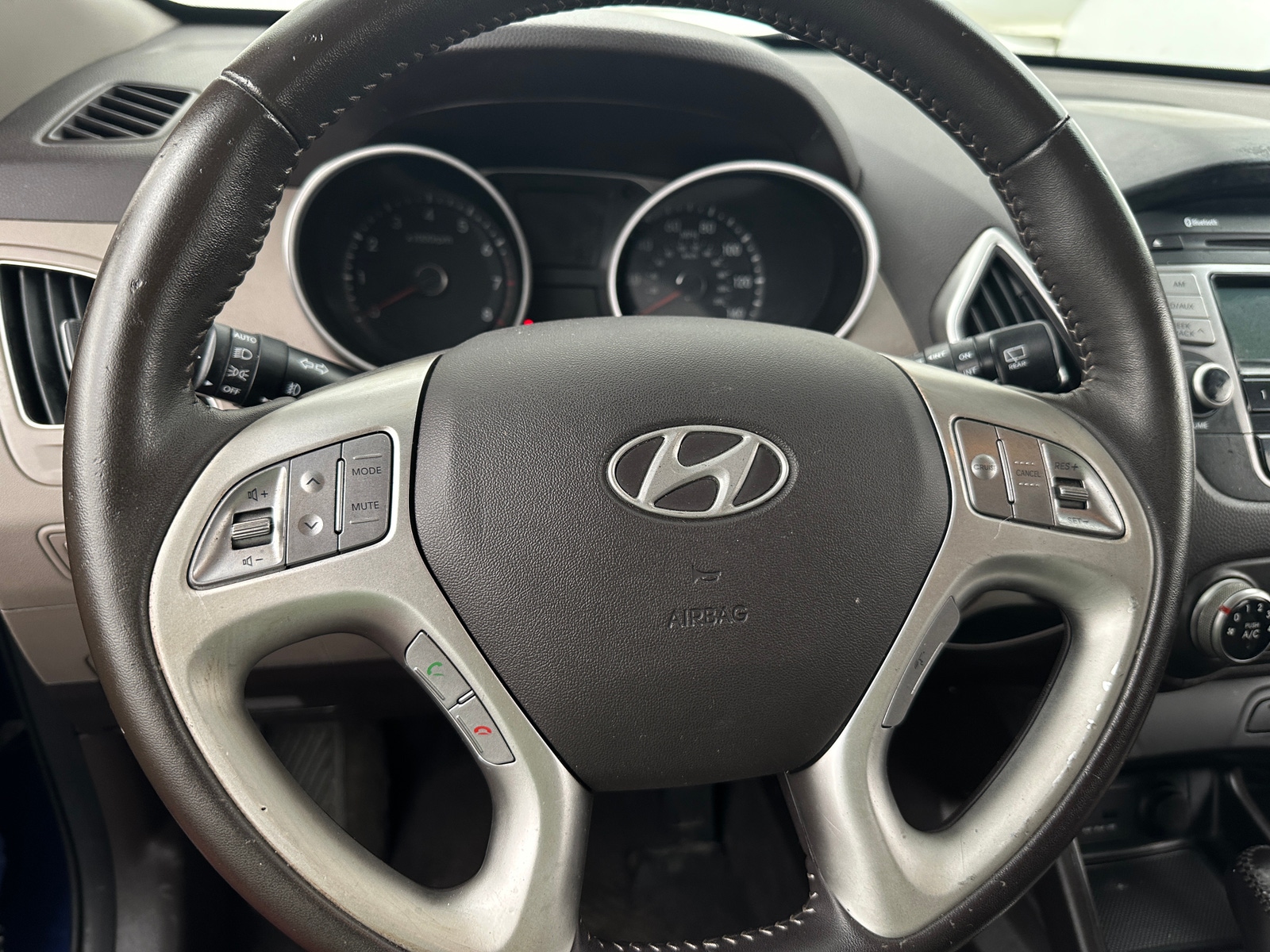 Thumbnail: 2013 Hyundai Tucson - 4