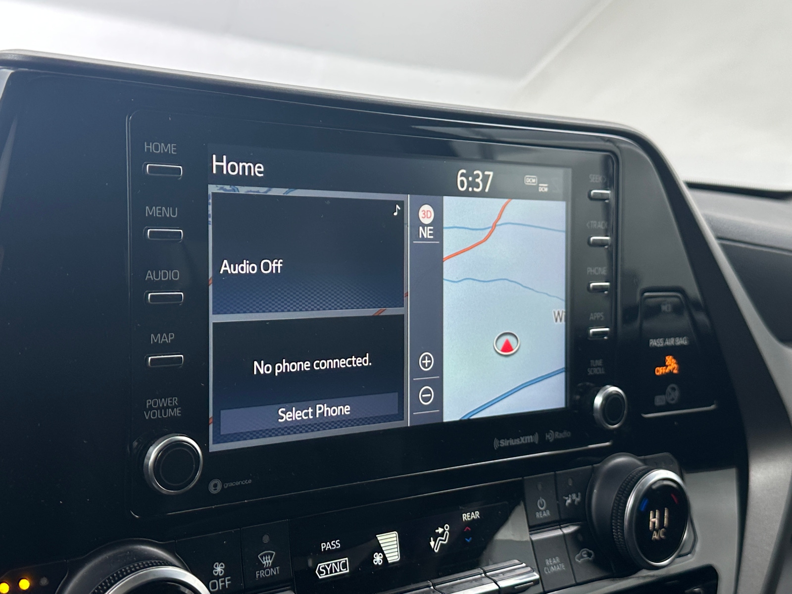 Thumbnail: 2020 Toyota Highlander - 3