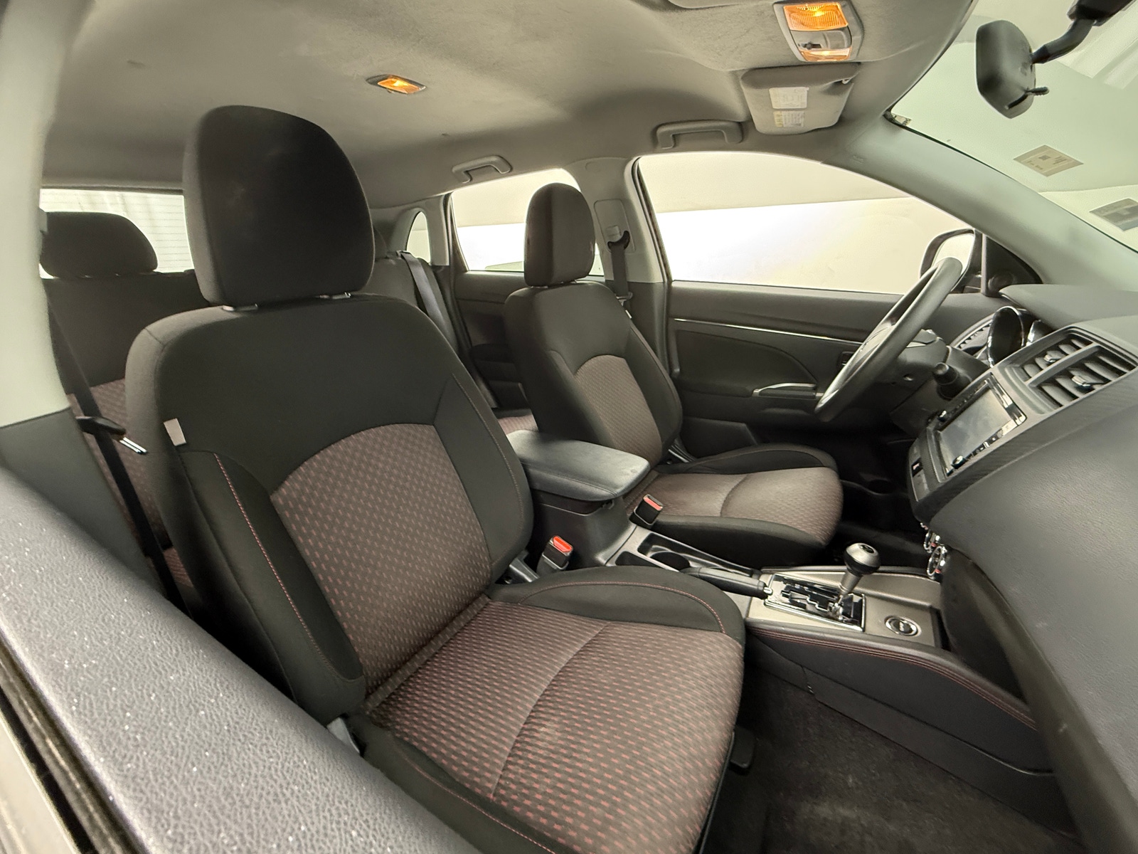 Thumbnail: 2019 Mitsubishi Outlander Sport - 2