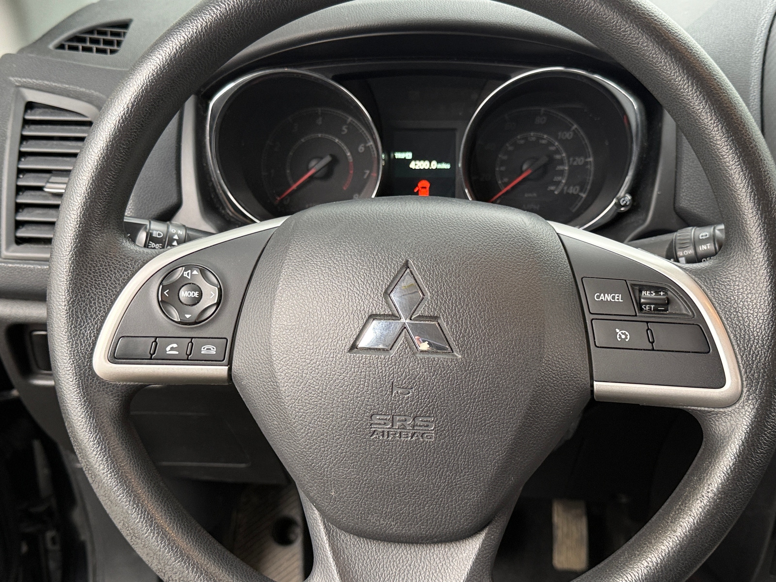 Thumbnail: 2019 Mitsubishi Outlander Sport - 5