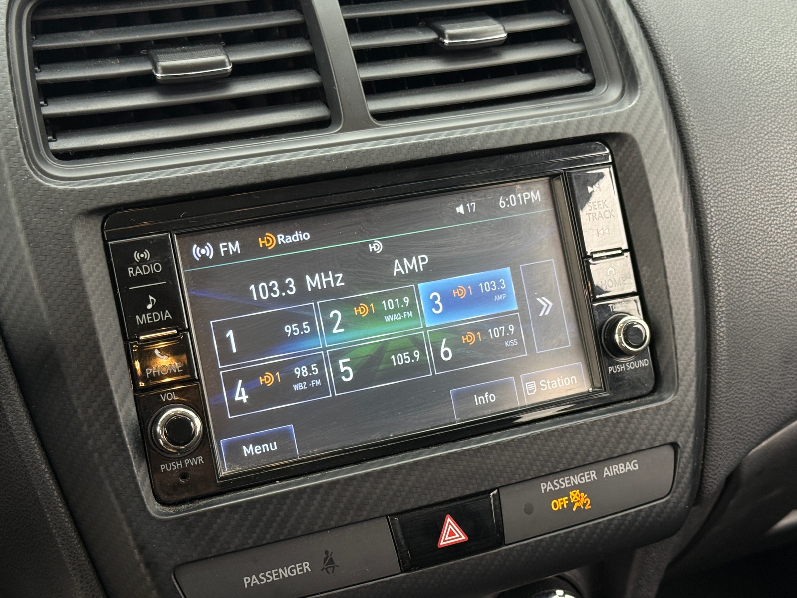 Thumbnail: 2019 Mitsubishi Outlander Sport - 4