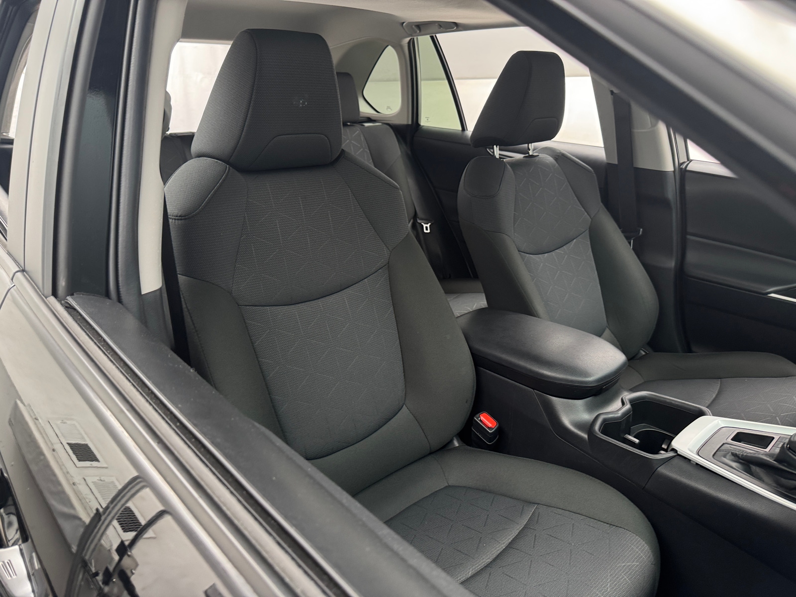 Thumbnail: 2025 Toyota RAV4 - 2