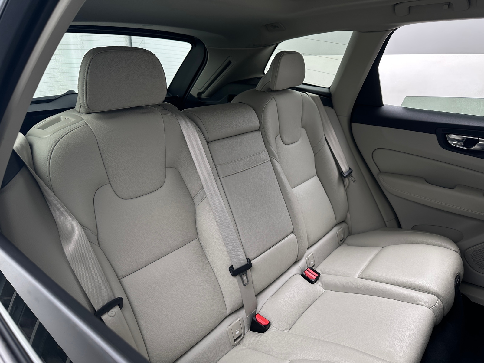 Thumbnail: 2020 Volvo XC60 - 5