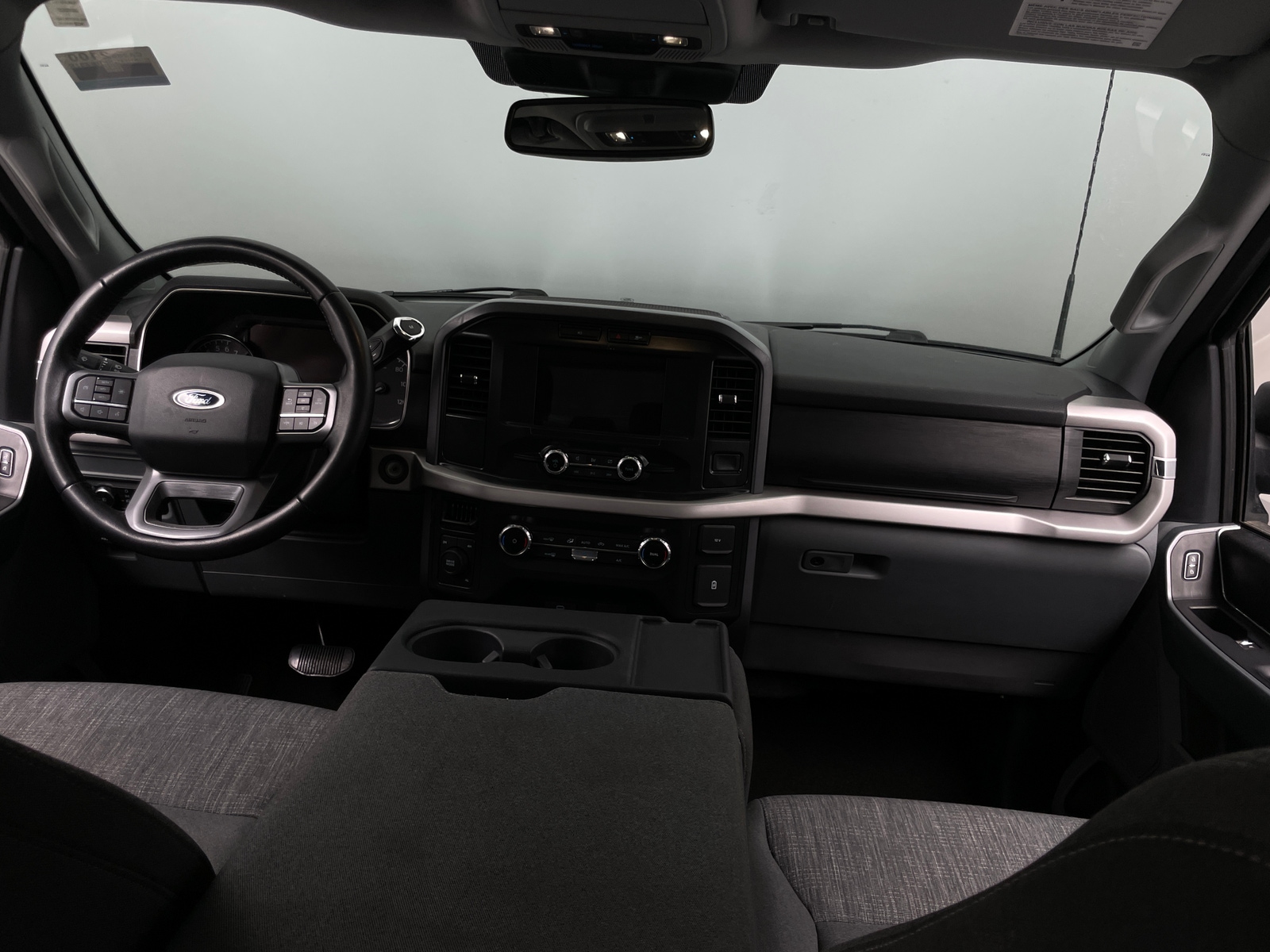 Thumbnail: 2022 Ford Econoline - 3