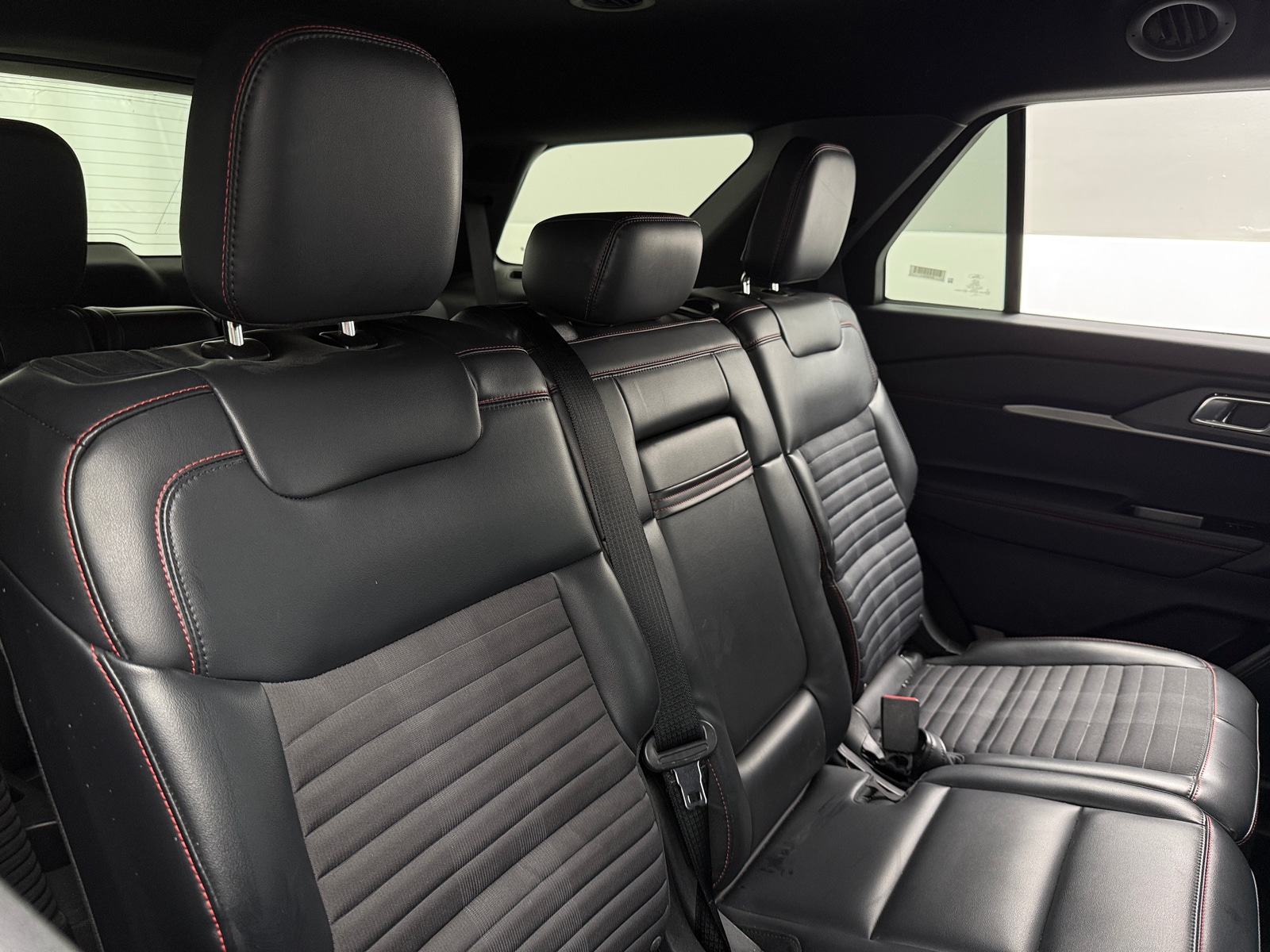 Thumbnail: 2025 Ford Explorer - 6