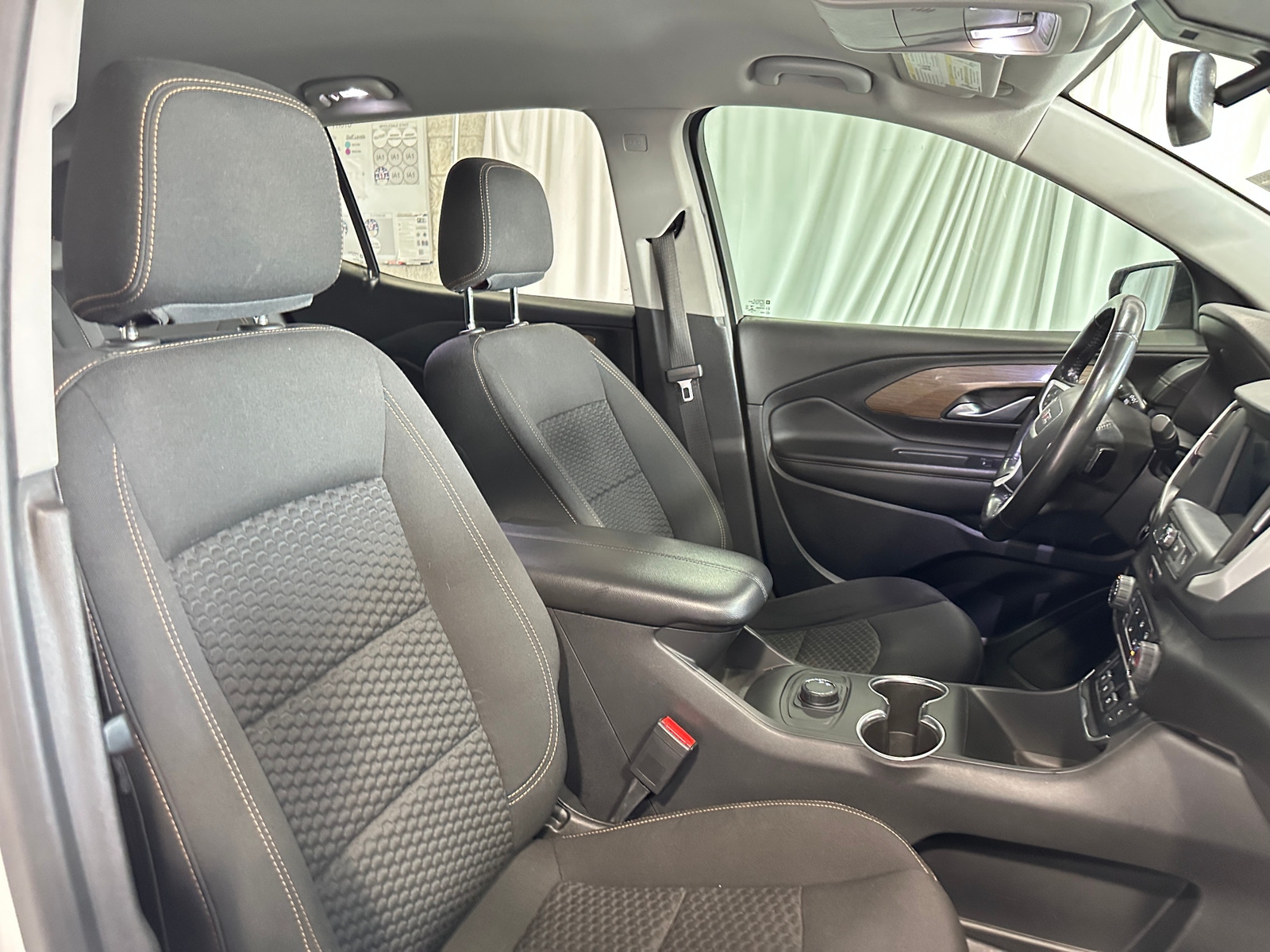 Thumbnail: 2021 GMC Terrain - 2