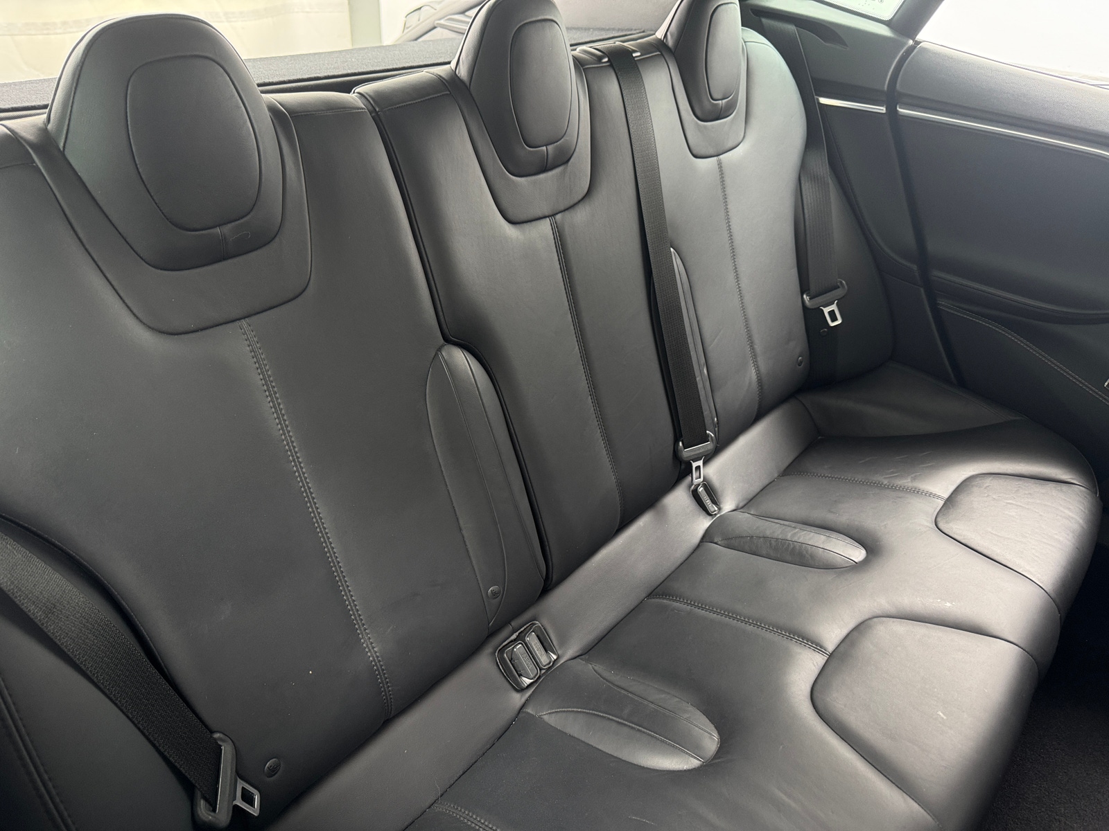 Thumbnail: 2014 Tesla Model S - 5