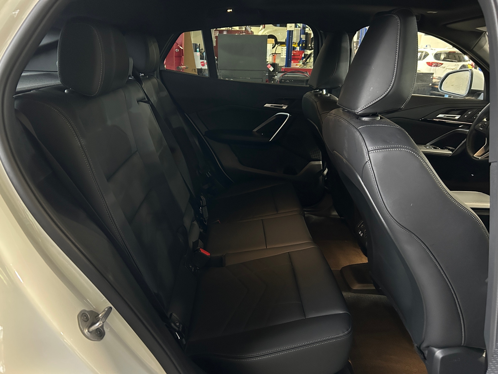 Thumbnail: 2025 BMW X2 - 5