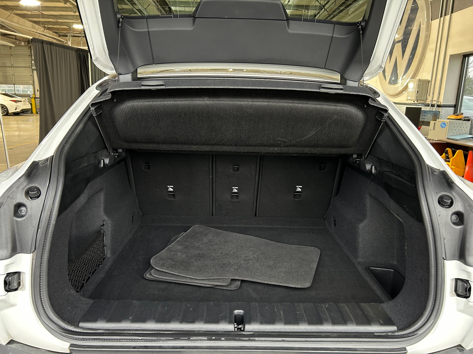 Thumbnail: 2025 BMW X2 - 6