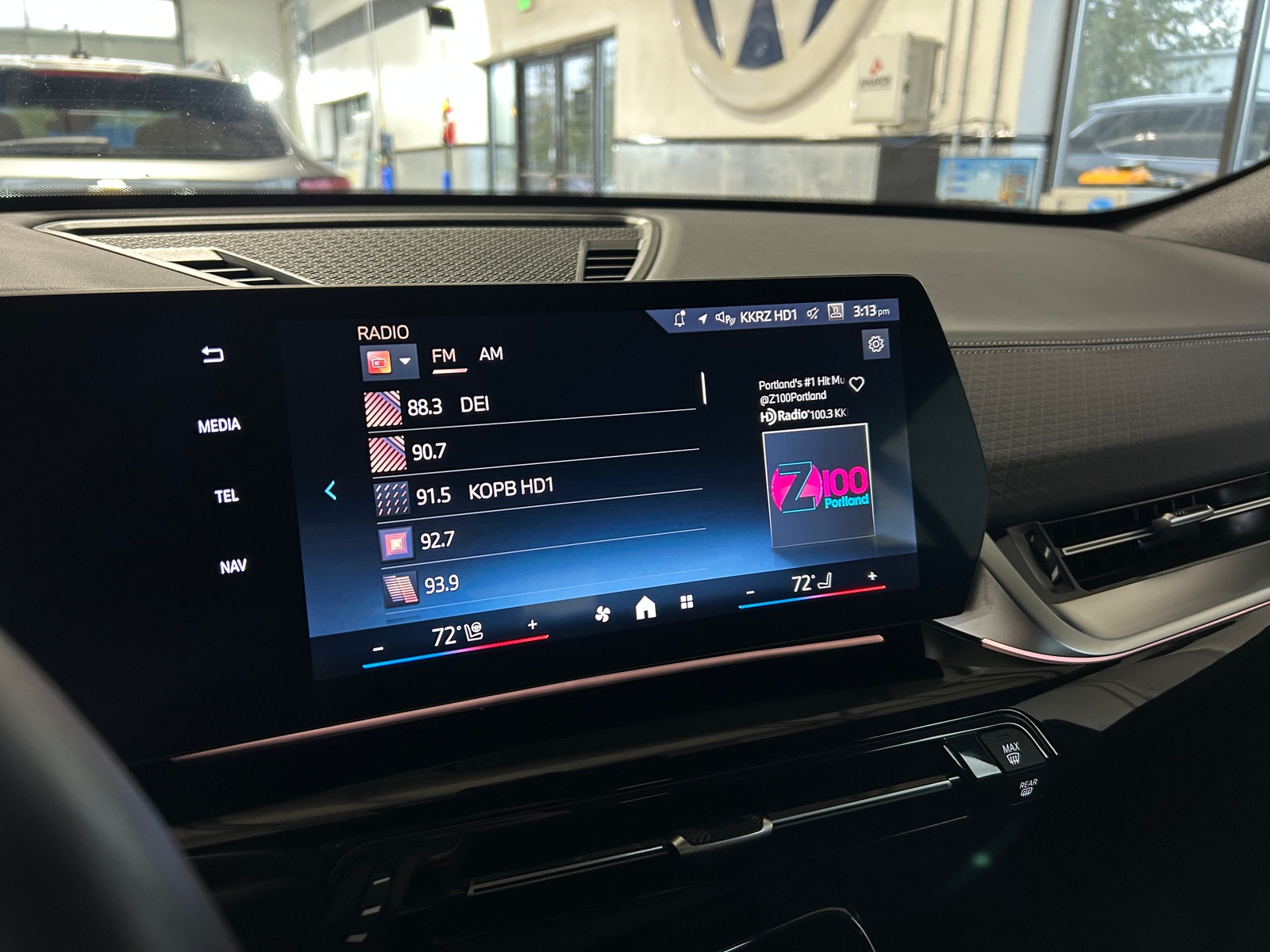 Thumbnail: 2025 BMW X2 - 3