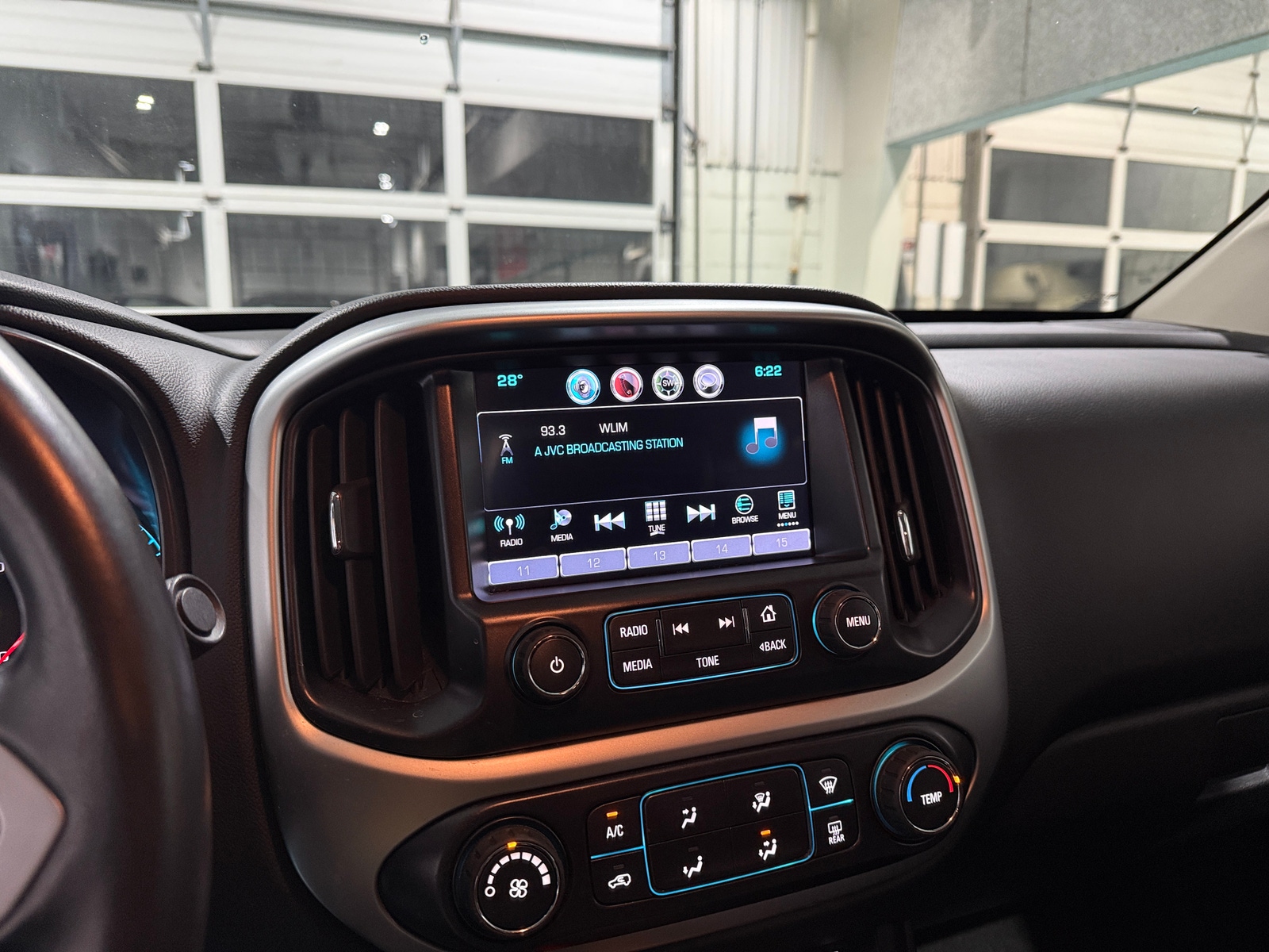 Thumbnail: 2016 Chevrolet Colorado - 4