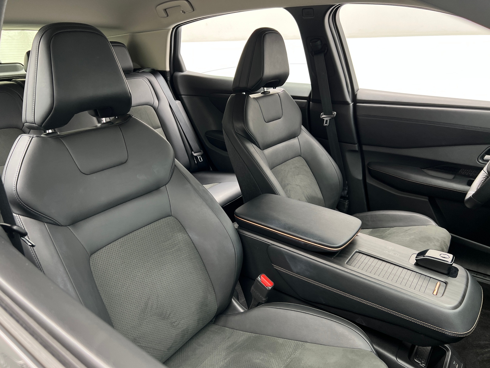 Thumbnail: 2024 Nissan Ariya - 2