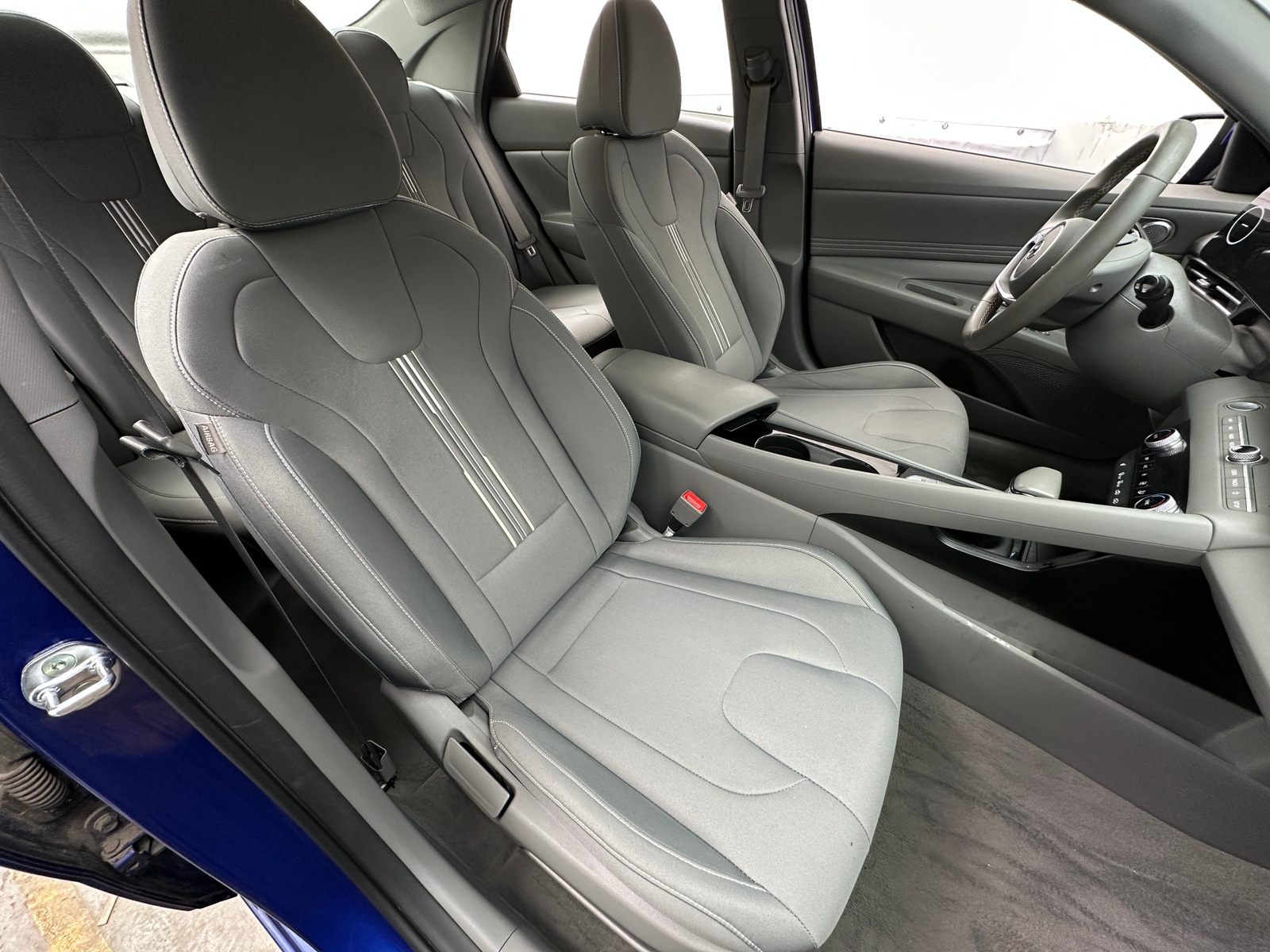 Thumbnail: 2023 Hyundai Elantra - 2