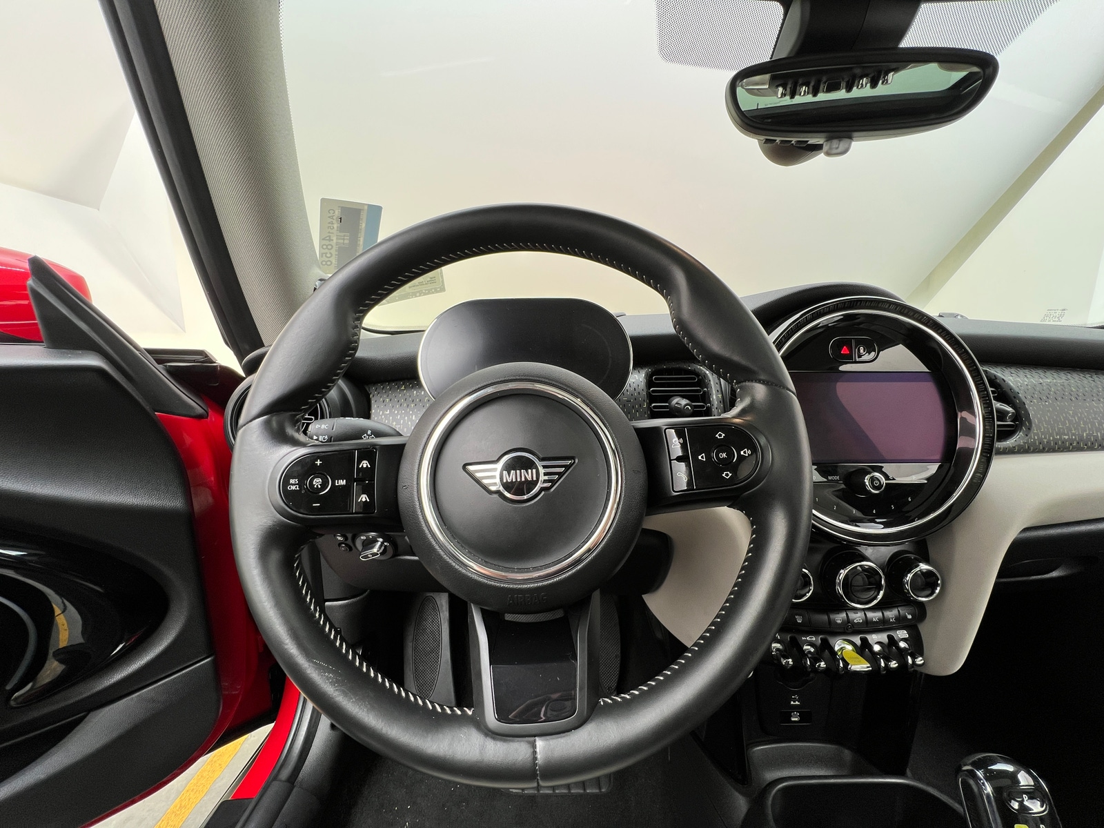 Thumbnail: 2023 MINI Cooper Hardtop - 4