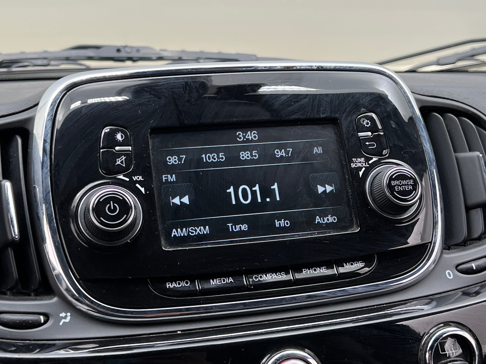 Thumbnail: 2017 Fiat 500 - 3