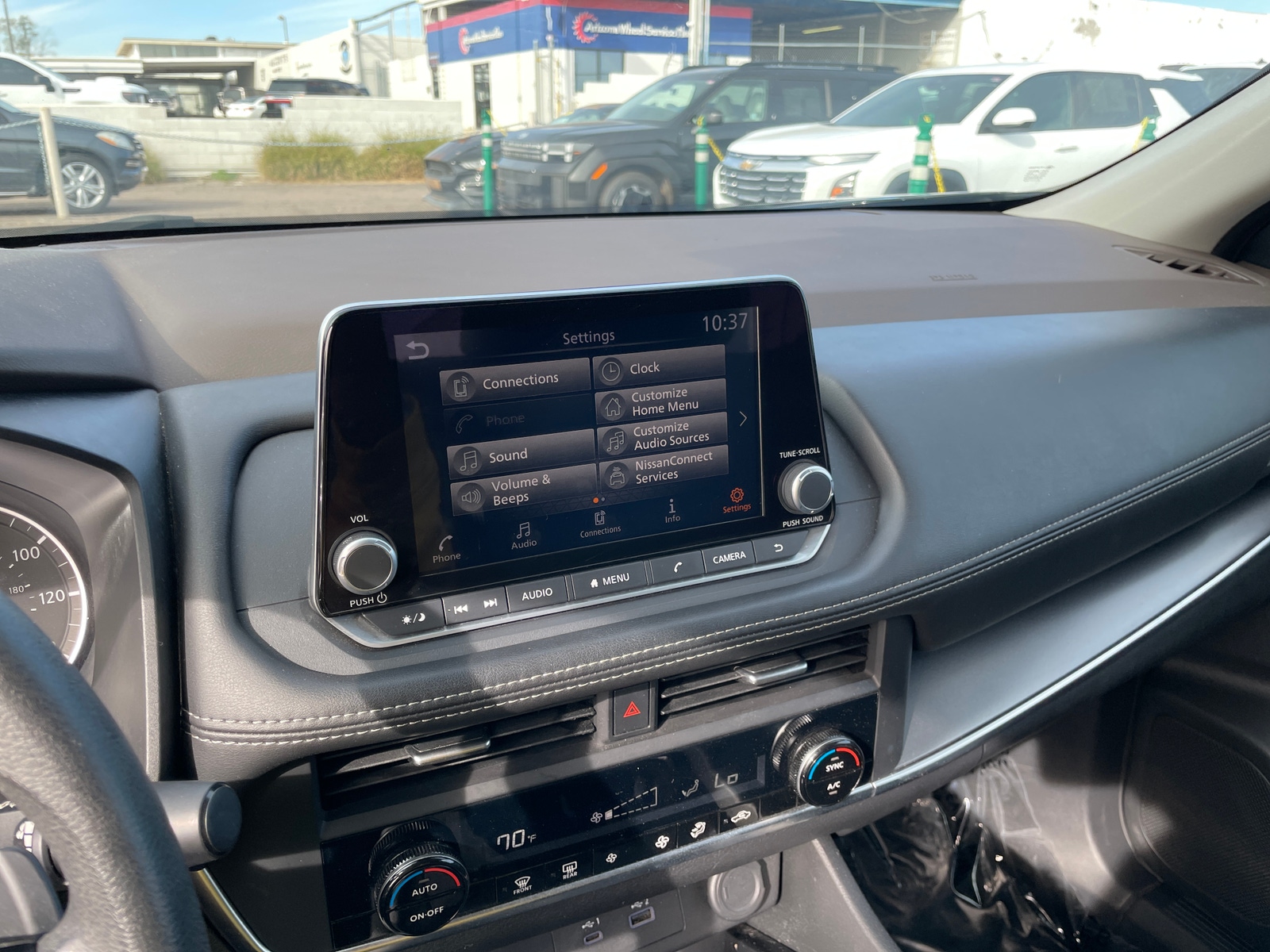 Thumbnail: 2023 Nissan Rogue - 4