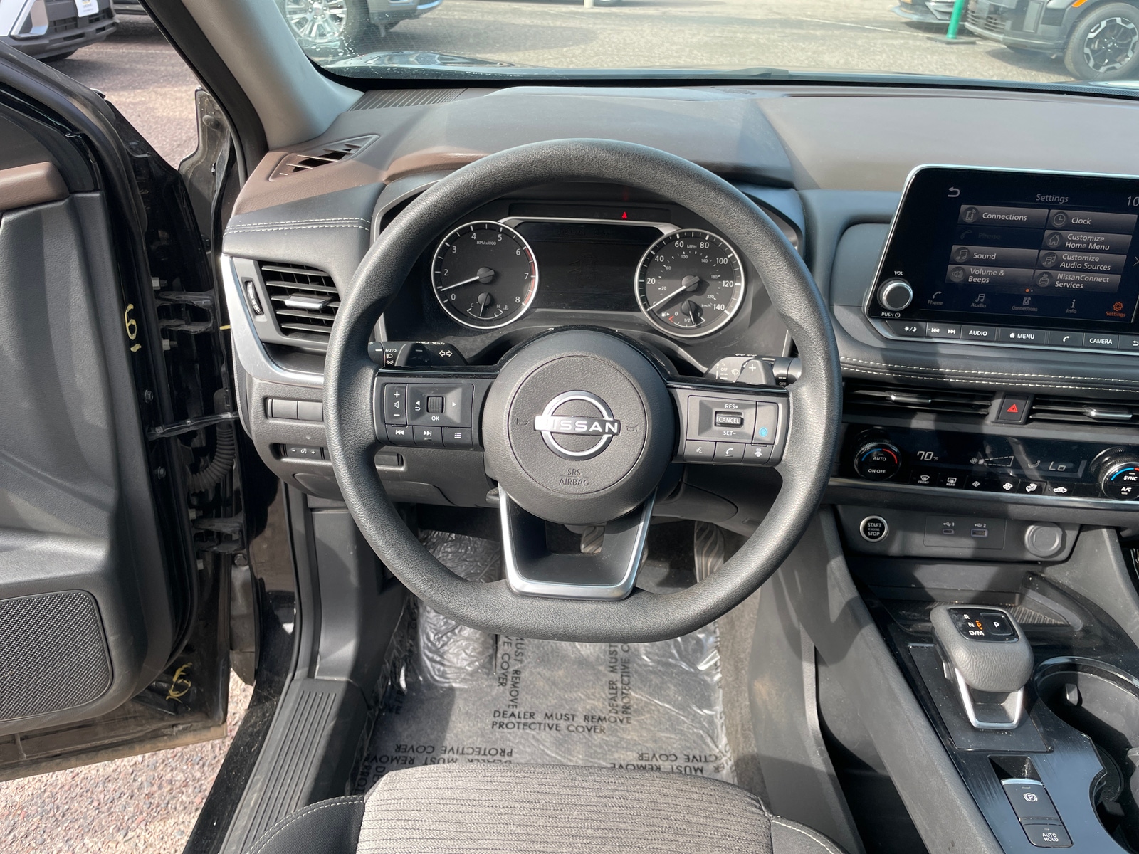 Thumbnail: 2023 Nissan Rogue - 5