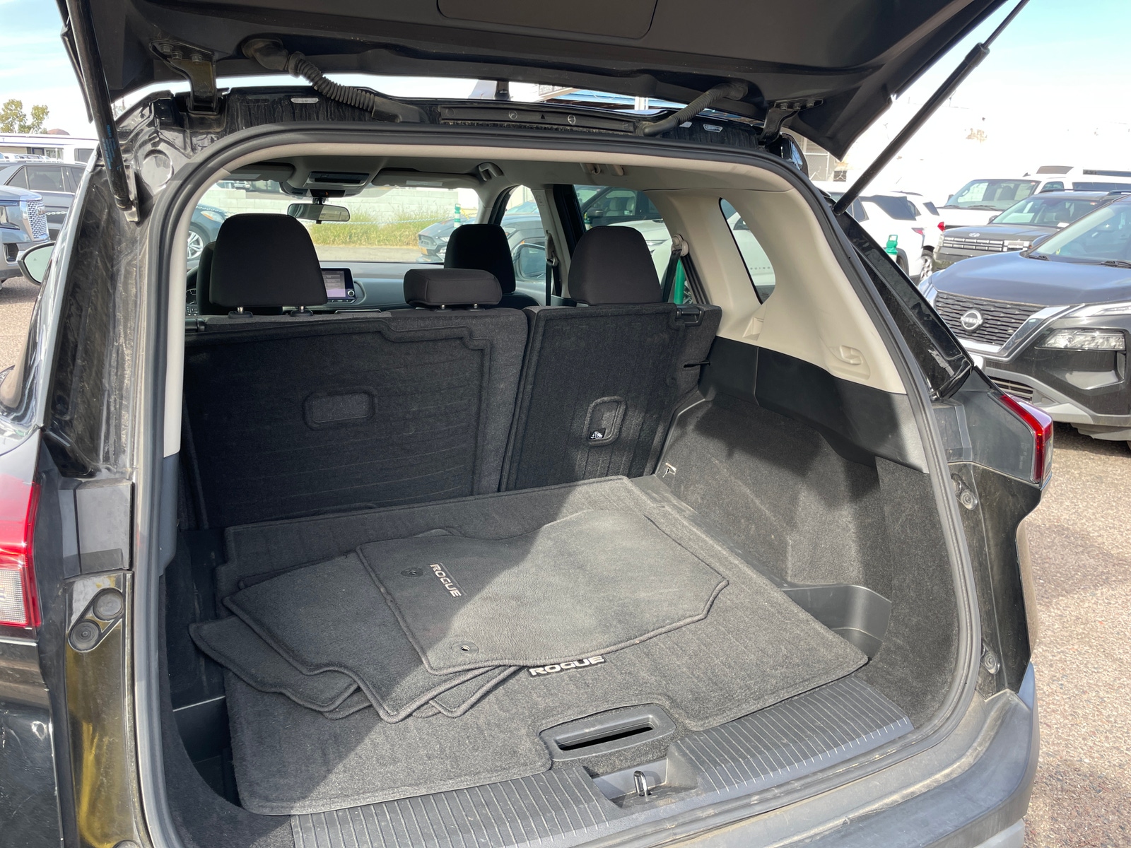 Thumbnail: 2023 Nissan Rogue - 6