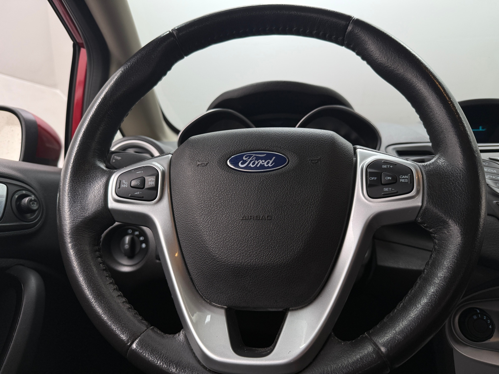 Thumbnail: 2016 Ford Fiesta - 5