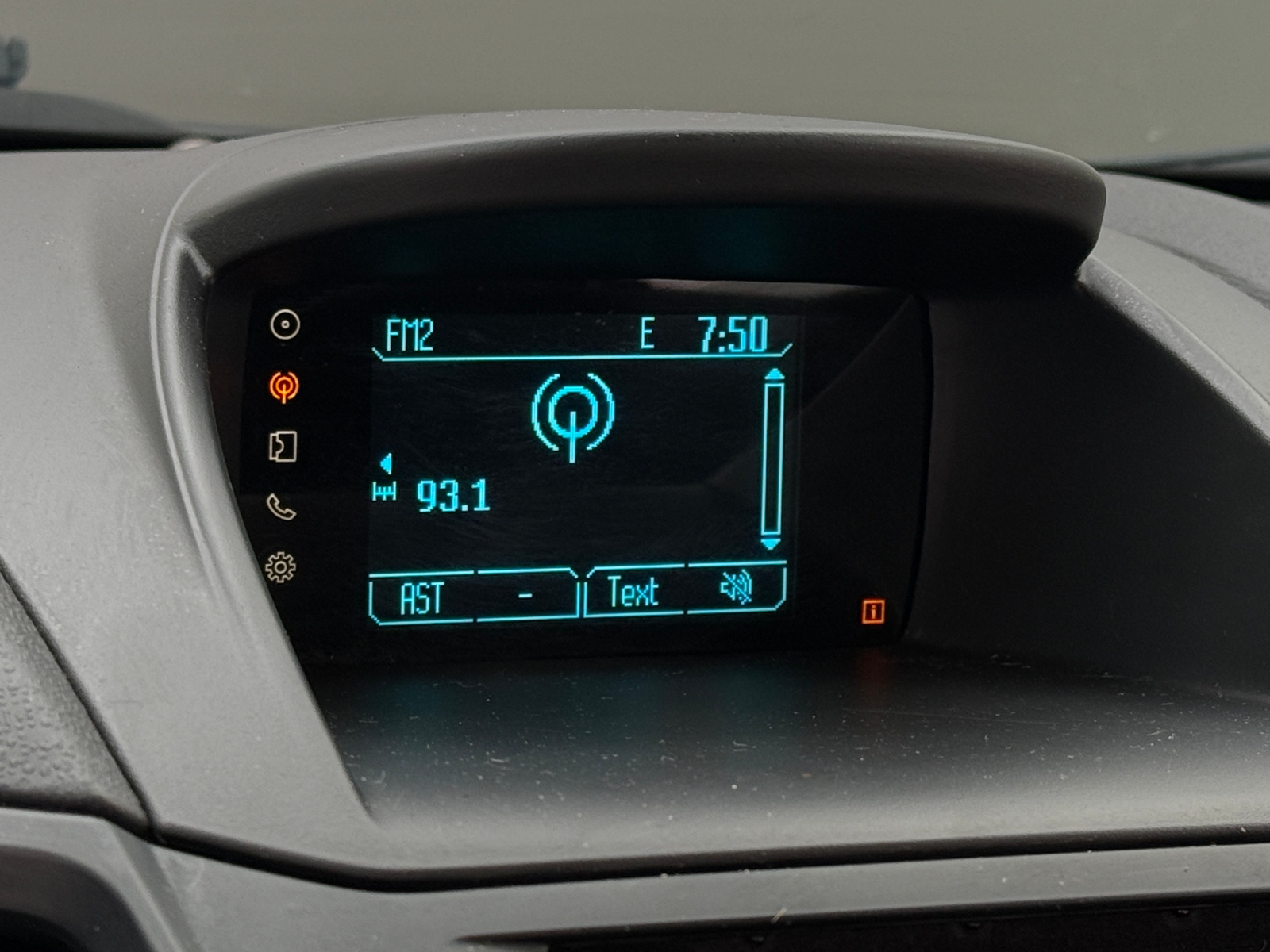 Thumbnail: 2016 Ford Fiesta - 4