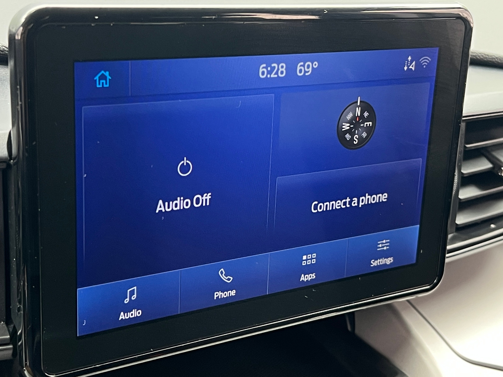 Thumbnail: 2024 Ford Explorer - 4