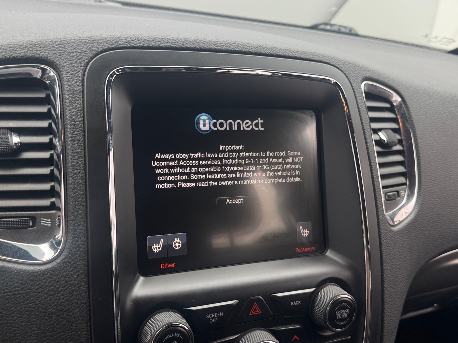 Thumbnail: 2015 Dodge Durango - 3