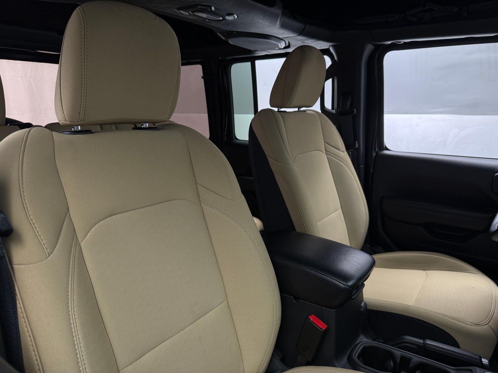 Thumbnail: 2022 Jeep Wrangler - 2