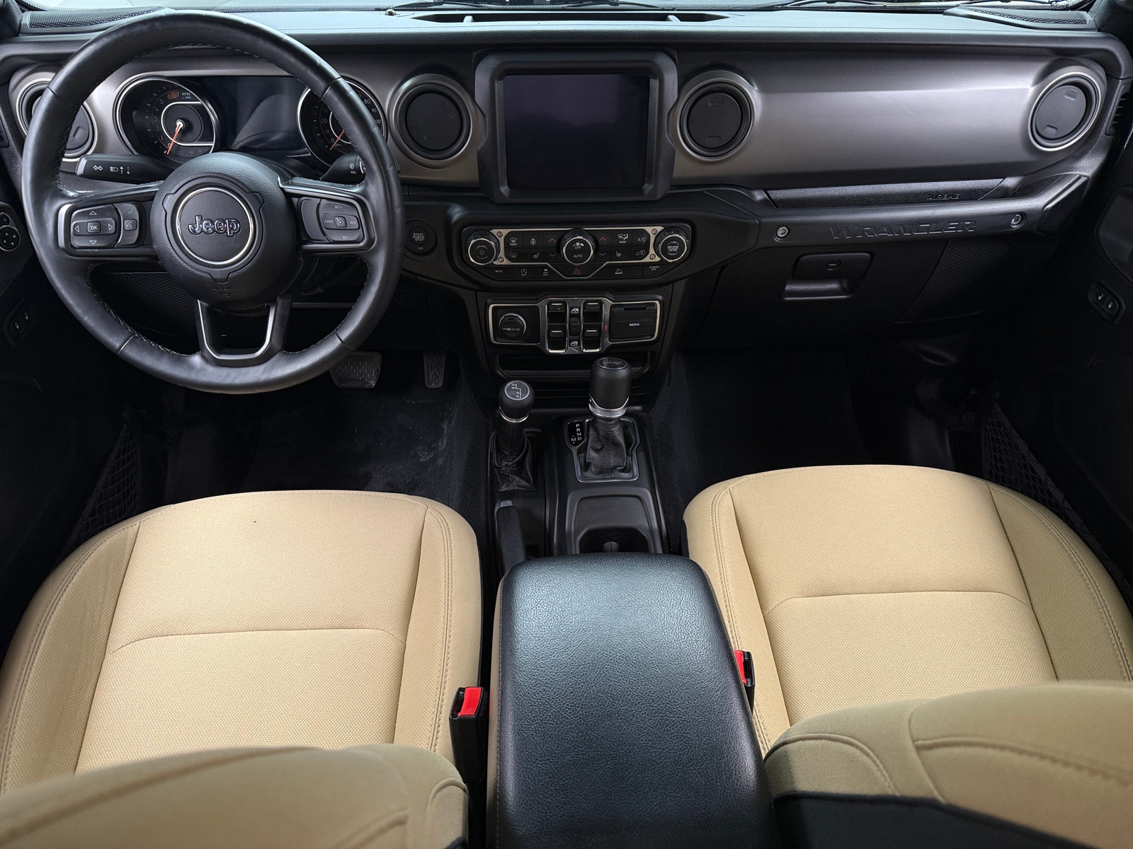 Thumbnail: 2022 Jeep Wrangler - 3