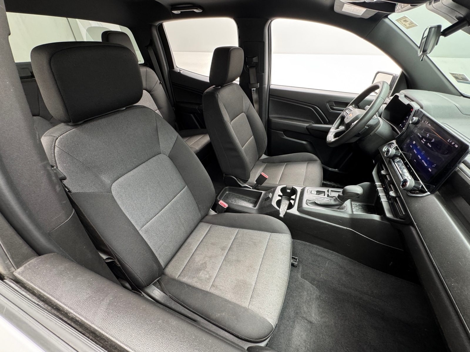 Thumbnail: 2024 Chevrolet Colorado - 2