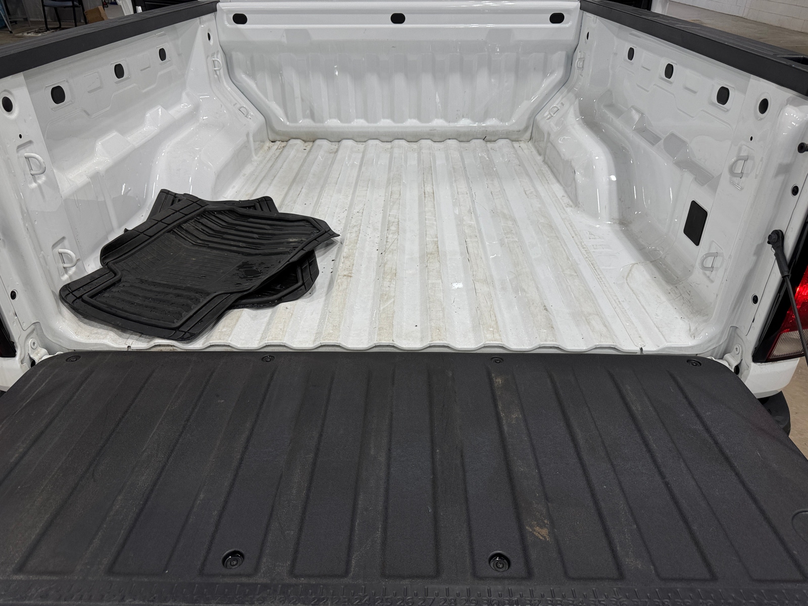 Thumbnail: 2024 Chevrolet Colorado - 7