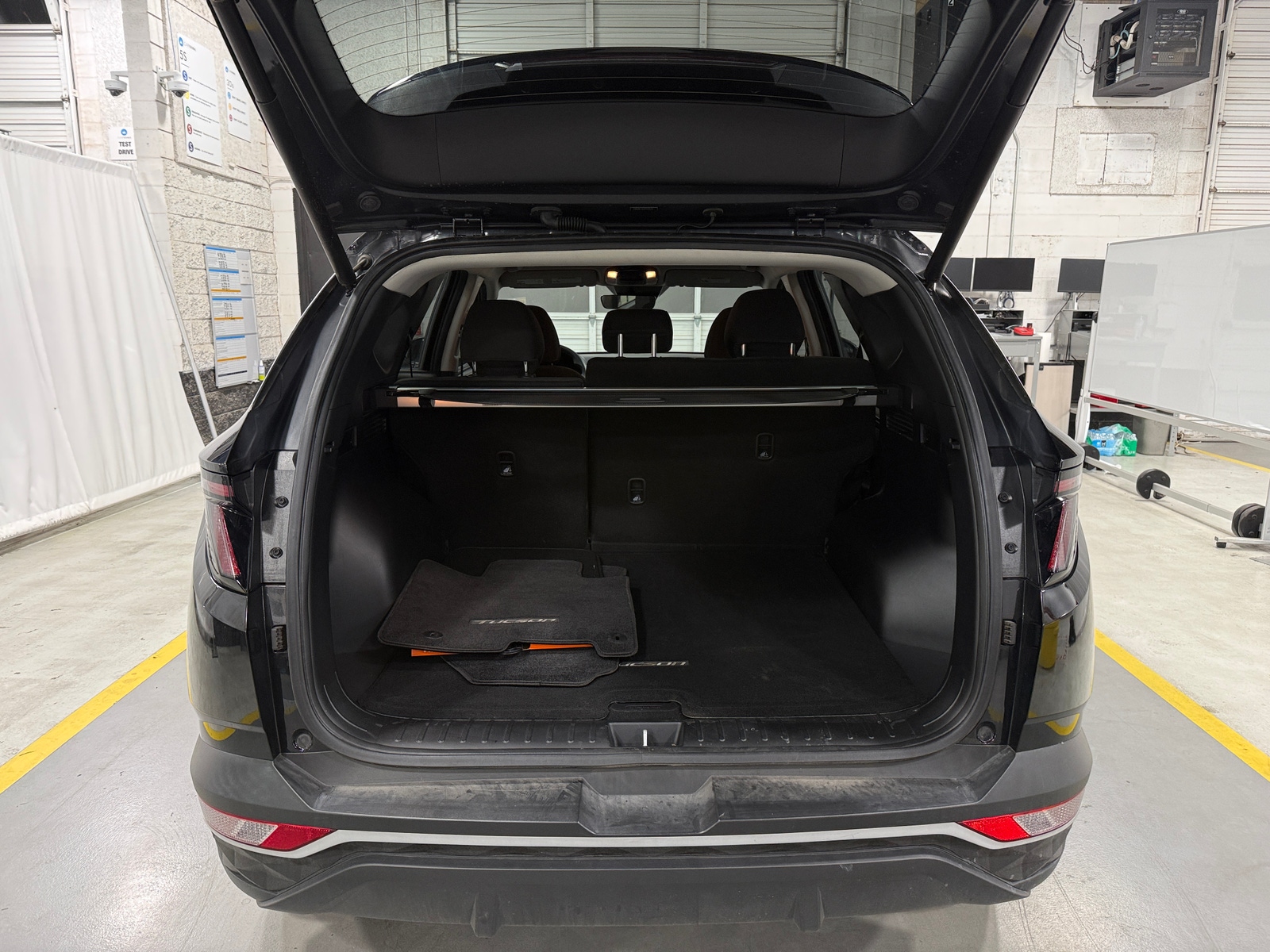 Thumbnail: 2023 Hyundai Tucson - 7