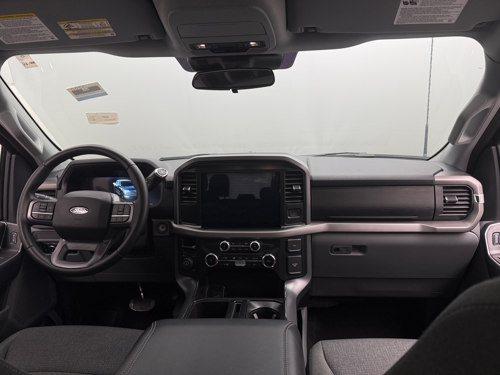 Thumbnail: 2025 Ford Econoline - 3