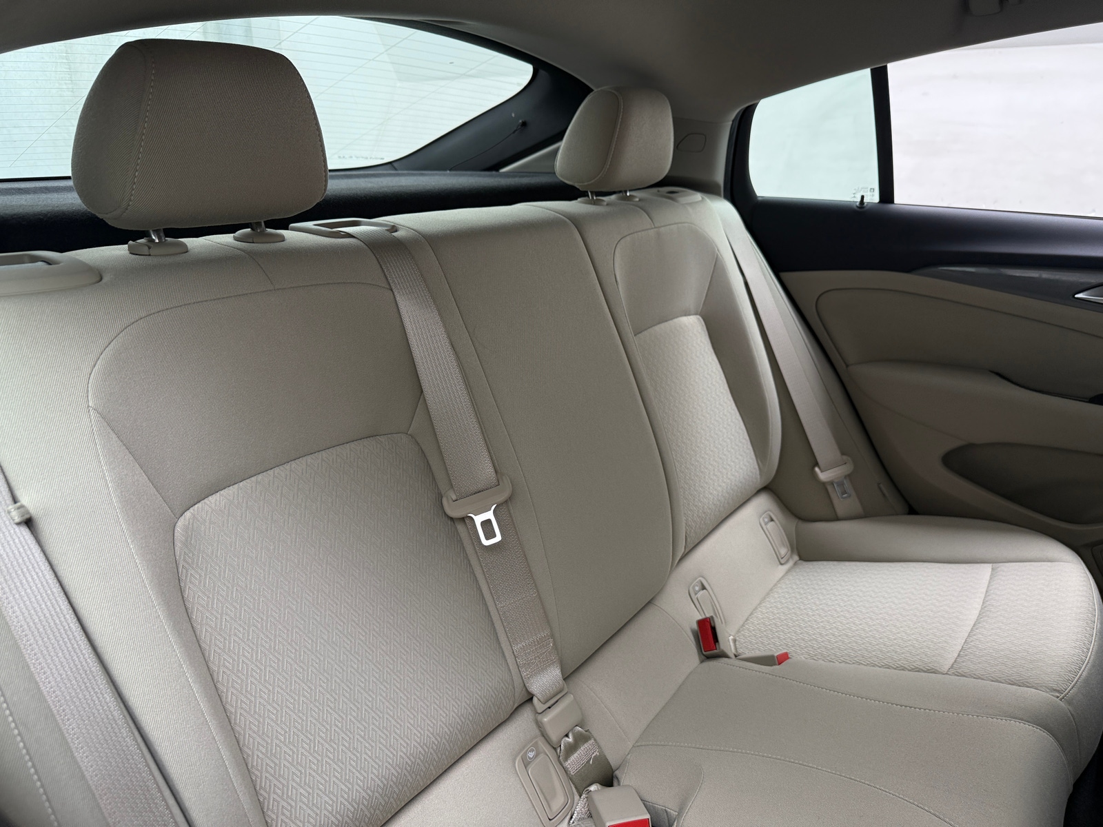 Thumbnail: 2020 Buick Regal - 6