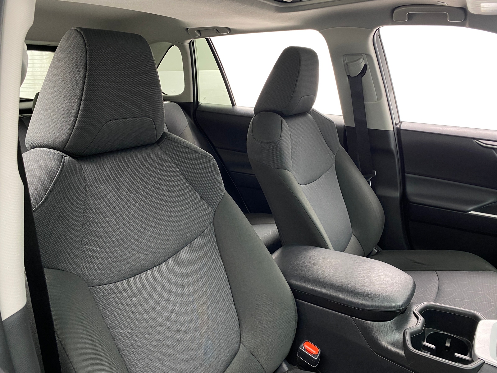 Thumbnail: 2025 Toyota RAV4 - 2